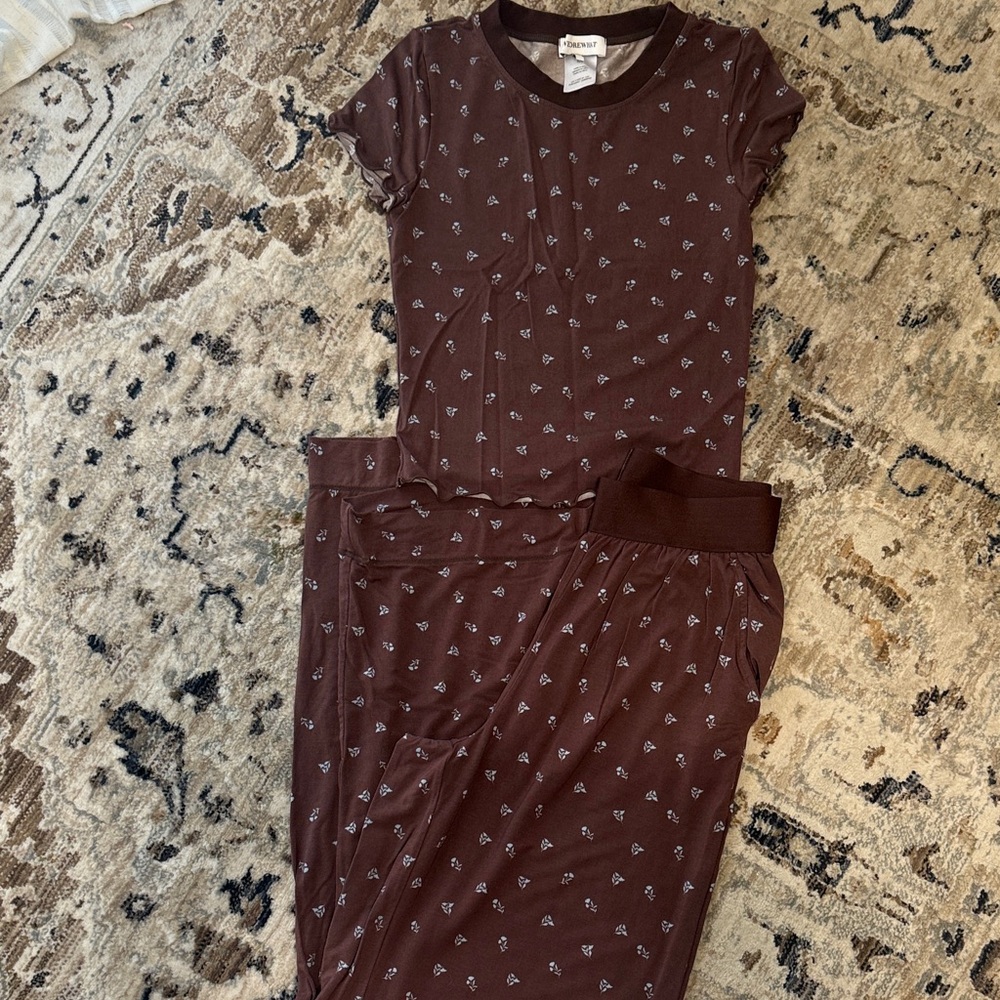 WeWoreWhat Brown Pajama Set